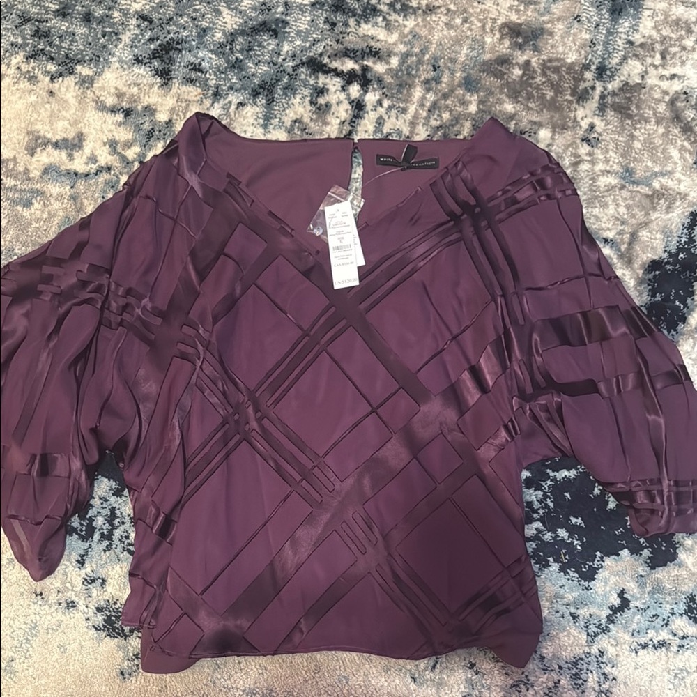 NWT- White House Black Market Silk Burnout Kimono Top